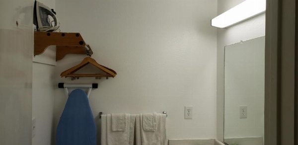 Pacific Inn image 28